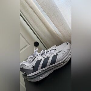 adidas Men’s White Sneakers with Gray Three-Stripes